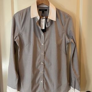 Banana Republic Non-iron fitted shirt (NWT) (size 8)